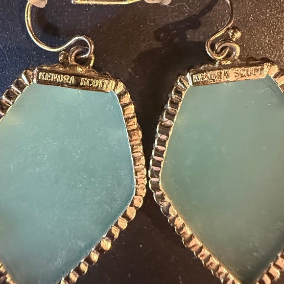 Kendra Scott Drop Earrings - Picture 2 of 2